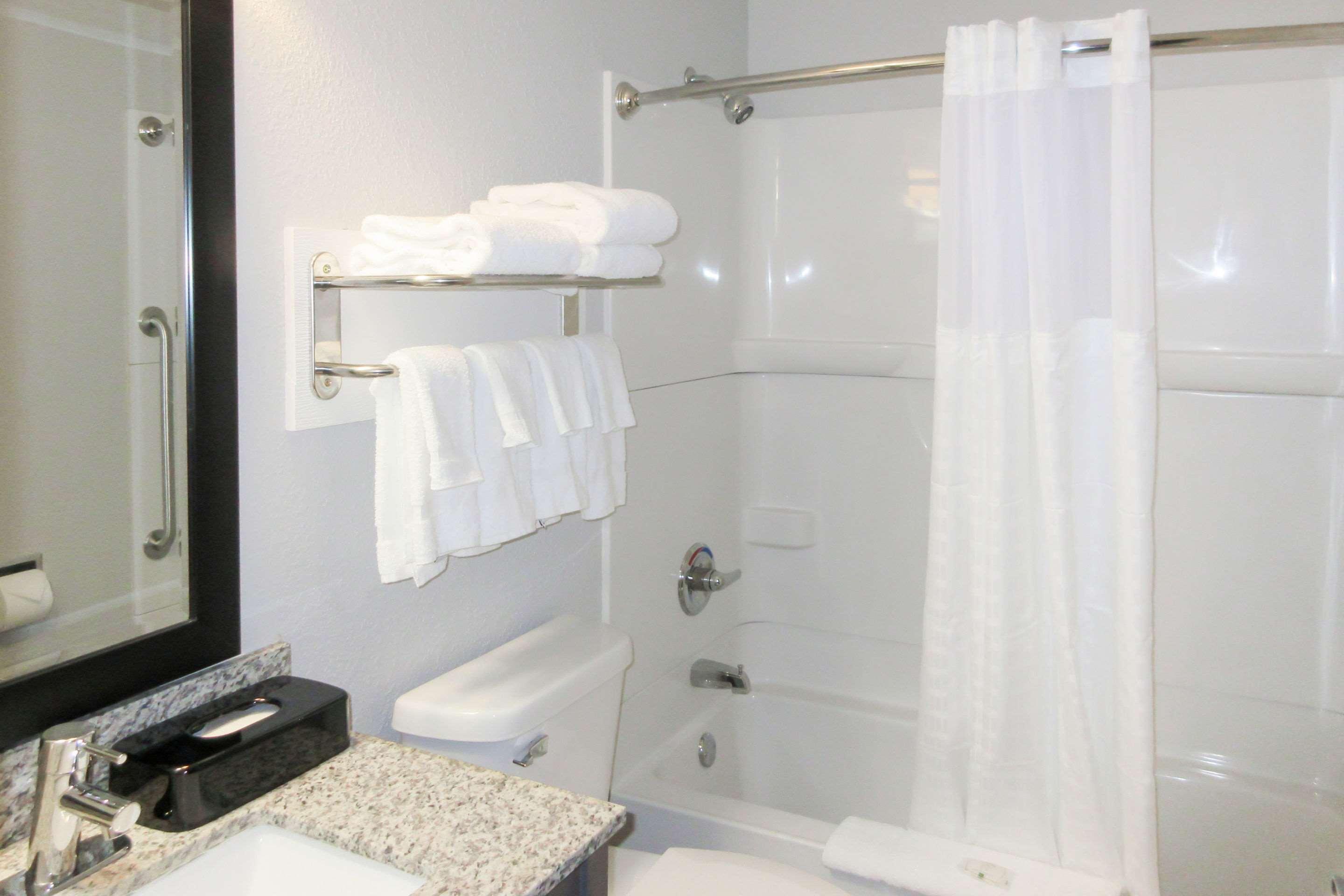 Quality Inn & Suites Hammond Near I-8090 Εξωτερικό φωτογραφία