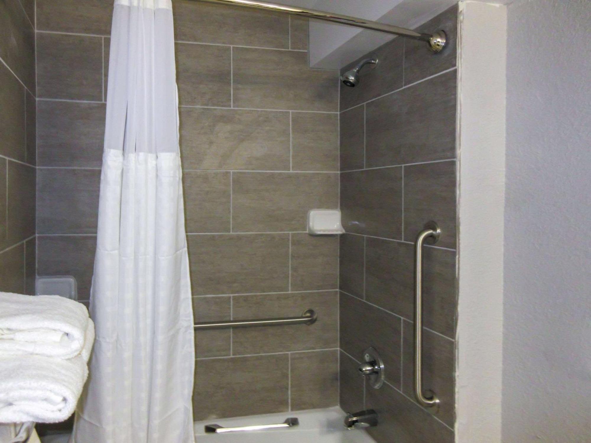 Quality Inn & Suites Hammond Near I-8090 Εξωτερικό φωτογραφία